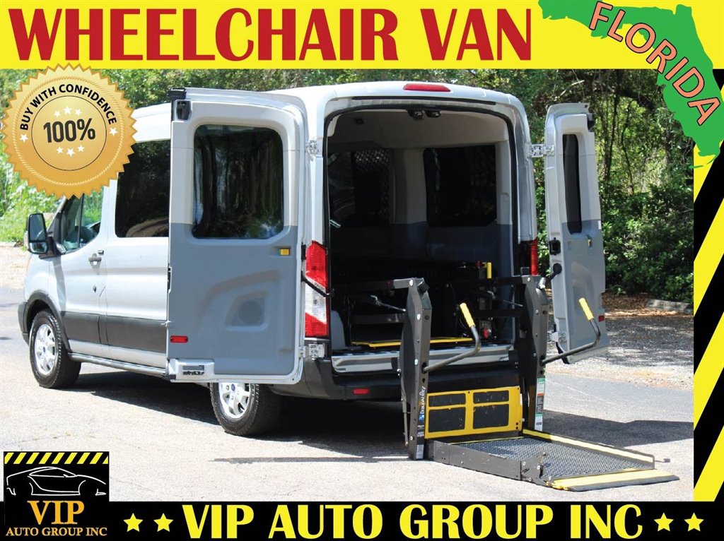 2016 Ford Transit 150 XLT Wagon Med Roof Sliding Pass. 130's photo